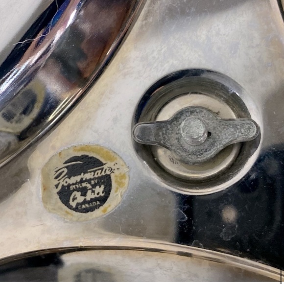 Vintage Glo Hill Gourmates Chrome Serving Tray W Bakelite Handle & Glass Dishes - Picture 12 of 15